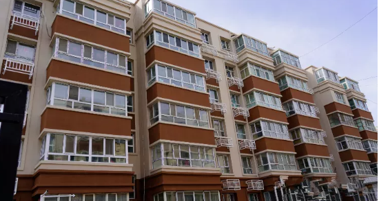 新疆巴州更換60余萬平米外墻保溫材料 筑牢居民小區“防火墻”